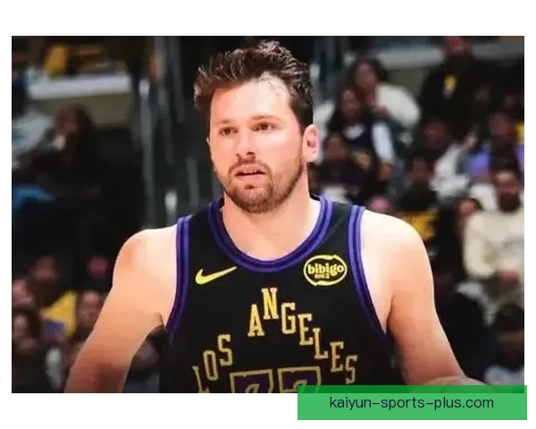 湖人豪取十三战十二胜跻身联盟前五东契奇三十六分表现引争议