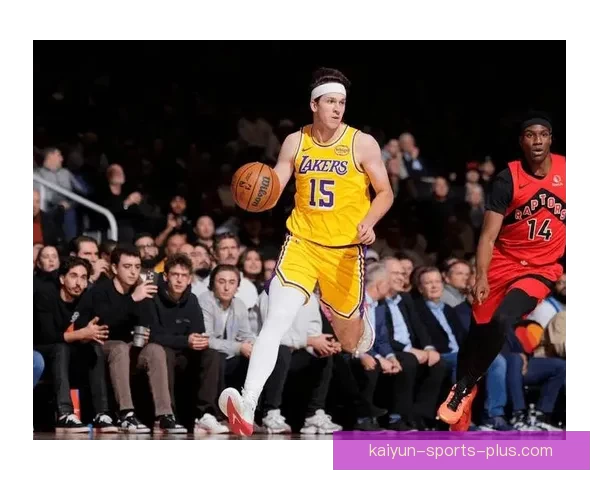 湖人首节崩盘惨输23分遭雷霆碾压里夫斯受伤离场引发担忧